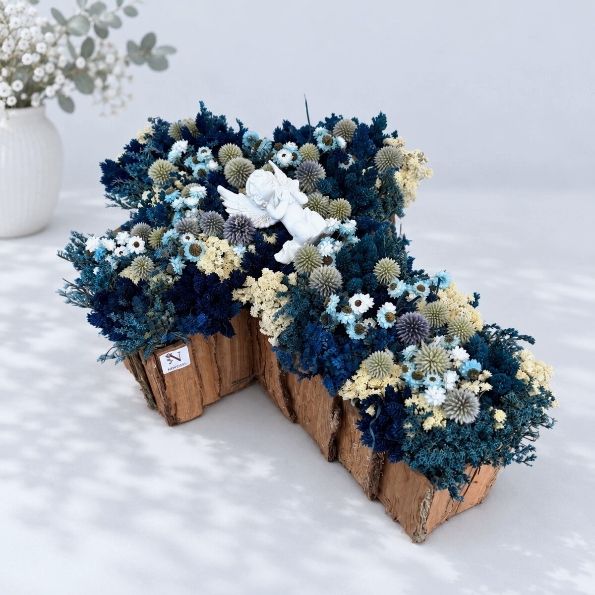 Midnight – The Cross of Dry Flowers